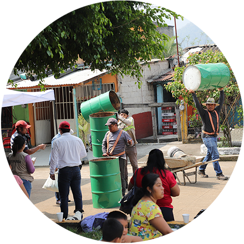 Apoyando Comunidades